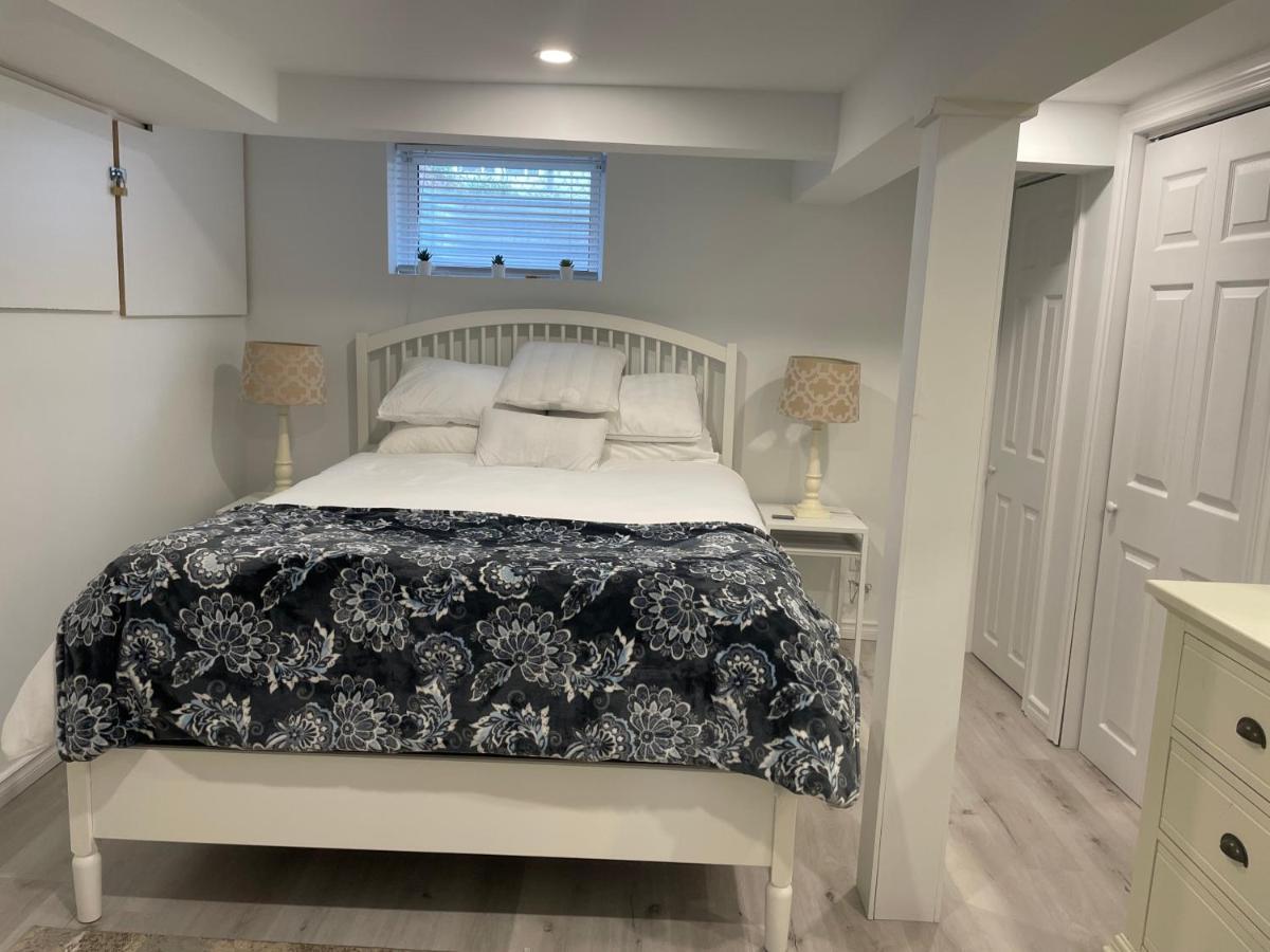 Newly Renovated 2 Bedroom 1 Ba *10 Min Walk To Falls* Niagara Şelalesi Dış mekan fotoğraf